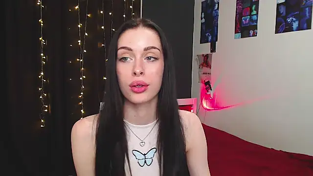 Snapshot of ariel_is_on_vacation chatting on 10.14.25 ariel is on vacation online show from 10.14.25