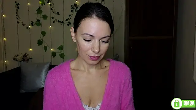 Rita lovvylyou online show from 10.25.25