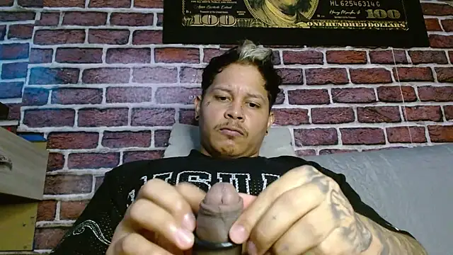 Snapshot of jordan_bigcock_ chatting on 05.08.26 jordan bigcock online show from 05.08.26