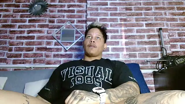 Snapshot of jordan_bigcock_ chatting on 05.09.26 jordan bigcock online show from 05.09.26