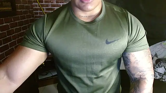 Snapshot of jordan_bigcock_ chatting on 05.21.26 jordan bigcock online show from 05.21.26