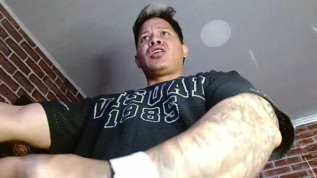 Snapshot of jordan_bigcock_ chatting on 06.10.26 jordan bigcock online show from 06.10.26