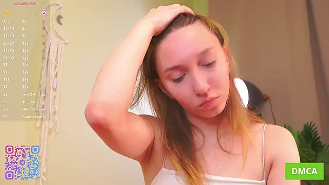 Snapshot of JohnetteConstine chatting on 11.07.25 JohnetteConstine online show from 11.07.25