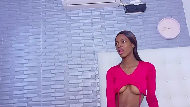 Snapshot of Hungry_pussy18 chatting on 12.02.25 Hungry pussy18 online show from 12.02.25