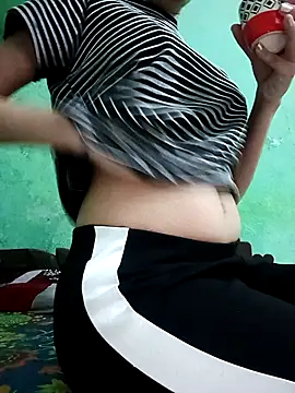 Hornyme18 online show from 12.14.25