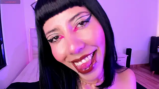 Nina fox 0691 online show from 06.02.26