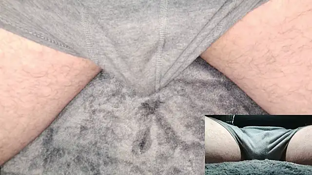 Snapshot of DeniedOnDisplay chatting on 12.18.25 DeniedOnDisplay online show from 12.18.25