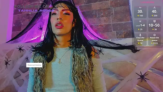 tahhlia rouge online show from 10.29.25