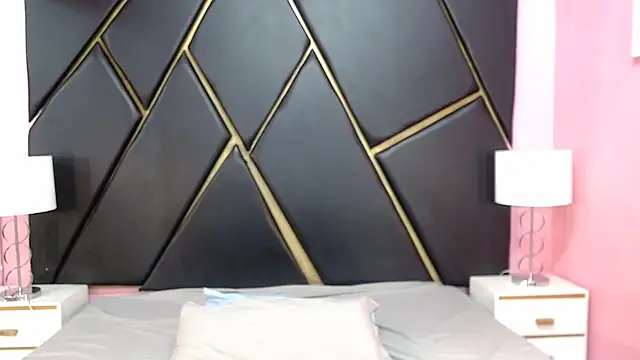 Snapshot of Alex_Millerss chatting on 12.04.25 Alex Millerss online show from 12.04.25