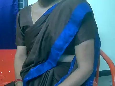 Snapshot of TNsexyaunty chatting on 10.11.25 TNsexyaunty online show from 10.11.25