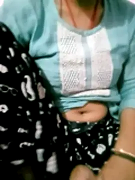 Snapshot of Hot_bhomi38 chatting on 04.03.26 Hot bhomi38 online show from 04.03.26