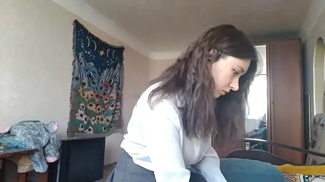 MiaLovelyOne online show from 11.07.25