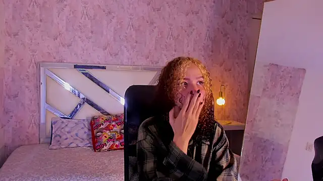 Snapshot of benny_wilson chatting on 12.20.25 benny wilson online show from 12.20.25