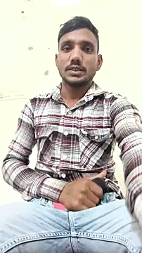 Snapshot of BiggerDickGuy chatting on 02.02.26 BiggerDickGuy online show from 02.02.26