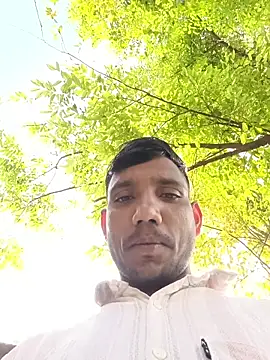 Snapshot of BiggerDickGuy chatting on 02.23.26 BiggerDickGuy online show from 02.23.26