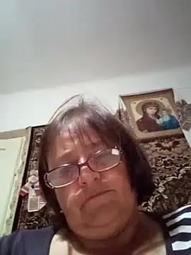 Snapshot of MilaCold5443 chatting on 05.15.26 MilaCold5443 online show from 05.15.26