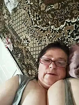 Snapshot of MilaCold5443 chatting on 06.18.26 MilaCold5443 online show from 06.18.26