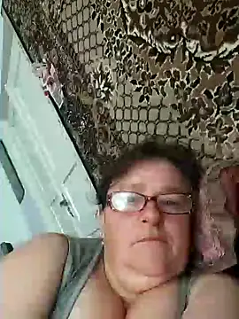 Snapshot of MilaCold5443 chatting on 06.26.26 MilaCold5443 online show from 06.26.26