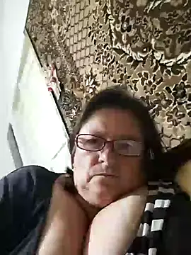 Snapshot of MilaCold5443 chatting on 07.30.26 MilaCold5443 online show from 07.30.26