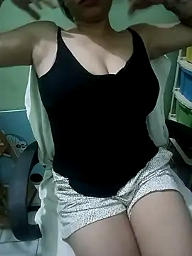 Snapshot of Parya_109 chatting on 10.20.25 Parya 109 online show from 10.20.25