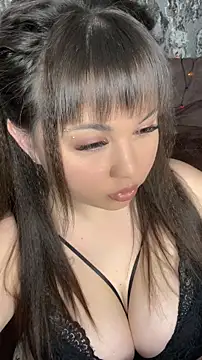 Snapshot of CatAdmiral chatting on 12.15.25 CatAdmiral online show from 12.15.25