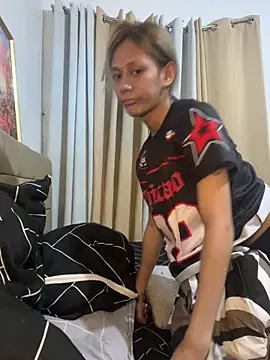 Snapshot of catiana_moore chatting on 11.22.25 catiana moore online show from 11.22.25