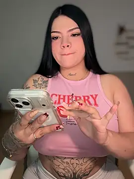 dulcemarianh  online show from 06.23.26