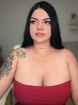 dulcemarianh  online show from 06.26.26