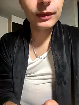 Snapshot of Arabianrainbow chatting on 10.11.25 Arabianrainbow online show from 10.11.25