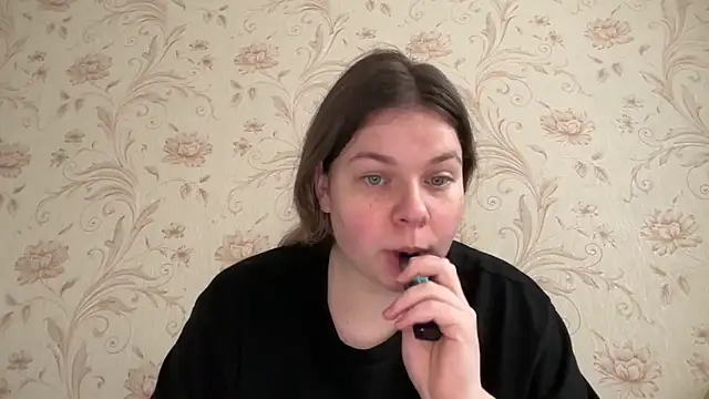 Crave Elise online show from 10.26.25