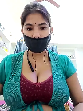 Hot radhaji online show from 04.28.26