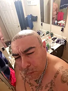 B1GLO online show from 11.22.25