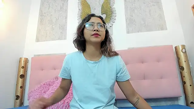 SamanthaFox 8 online show from 10.20.25