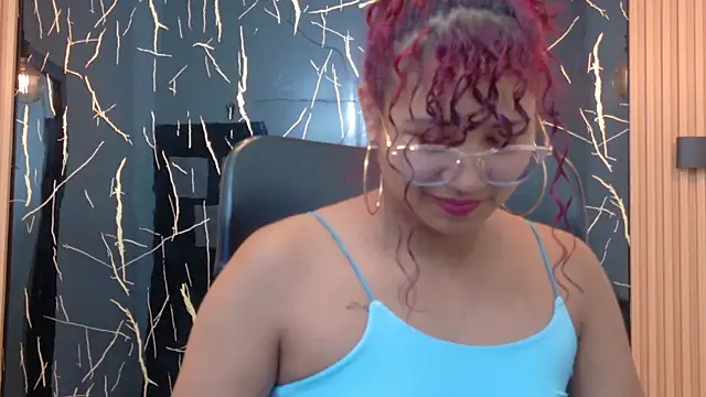 Snapshot of SamanthaFox_8 chatting on 07.18.26 SamanthaFox 8 online show from 07.18.26