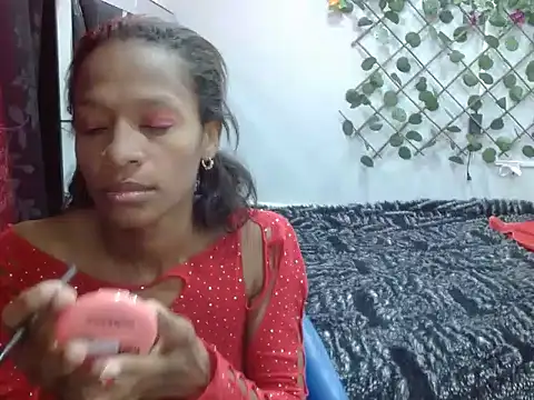 Snapshot of Melani_ebony chatting on 11.20.25 Melani ebony online show from 11.20.25