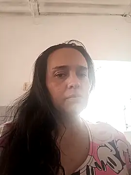 Snapshot of FiorellaDuboi chatting on 10.09.25 FiorellaDuboi online show from 10.09.25