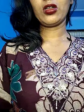 Janu-hasena online show from 12.14.25