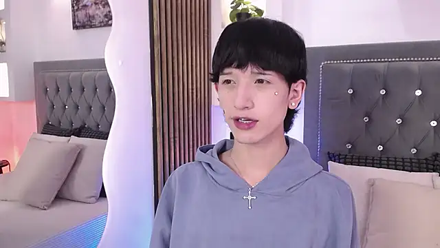 Emo Boy  online show from 06.07.26