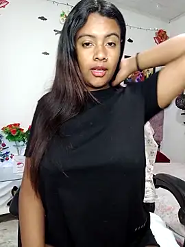 vannesitha25 online show from 12.14.25