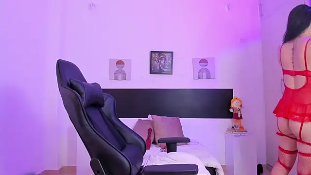 Snapshot of anna_maya77 chatting on 11.23.25 anna maya77 online show from 11.23.25