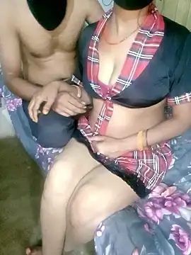 Sexy Riya Bhabhi online show from 11.10.25
