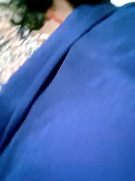 Sexy Riya Bhabhi online show from 11.25.25