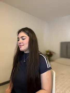 Isabella LaRue online show from 04.23.26