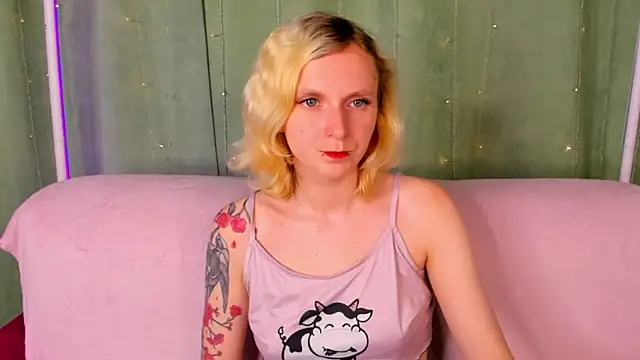 LikiLips online show from 06.19.26