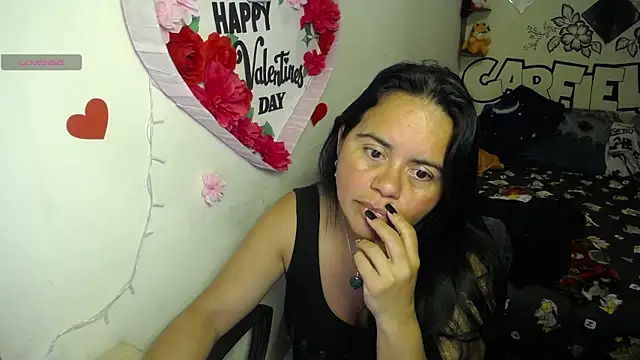 Snapshot of Miss__kendra_ chatting on 08.06.26 Miss kendra online show from 08.06.26