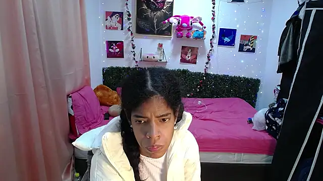 thianahorny online show from 04.22.26