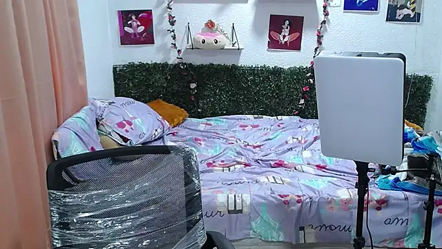 thianahorny online show from 05.07.26