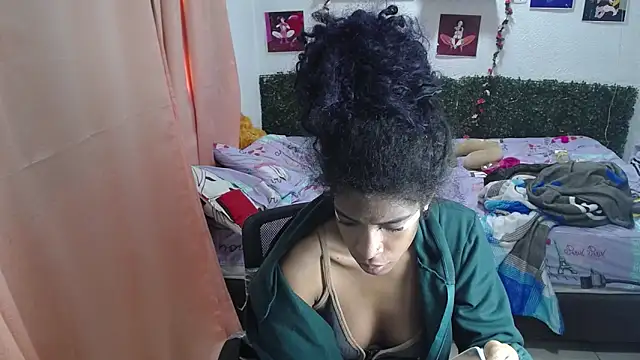 thianahorny online show from 05.15.26