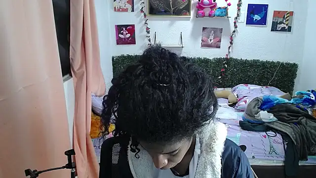 thianahorny online show from 05.17.26