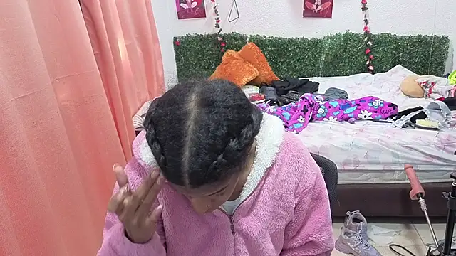 thianahorny online show from 07.03.26